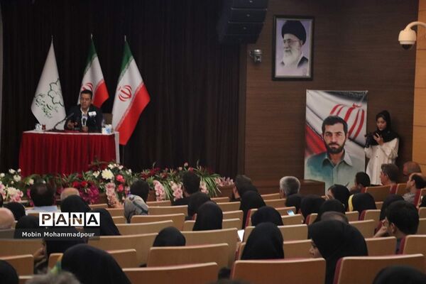 سومین نشست خبری شهردار تبریز