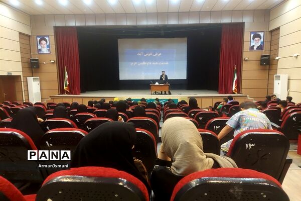 همایش بزرگ انتخاب رشته در خلیل‌آباد