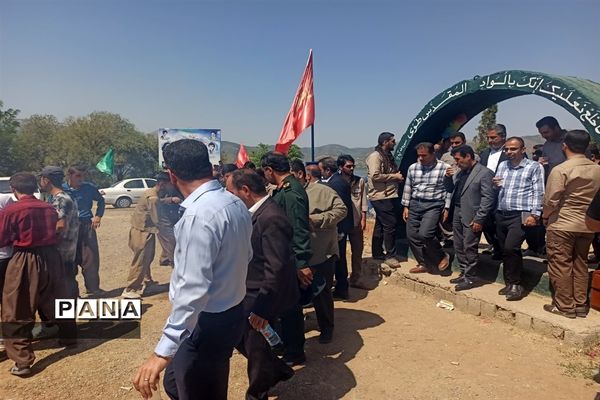 آیین افتتاحیه اردوهای راهیان نور دانش‌آموزی مناطق عملیاتی غرب و شمال غرب کشور