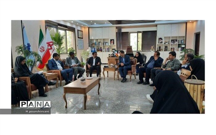 سفیران رسانه از مرکز صدا و سیمای استان بازدید کردند