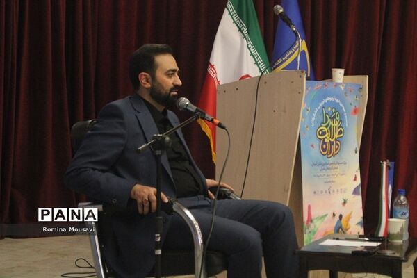 بازدید معاون امور جوانان وزارت ورزش و جوانان از اردوی طلایه‌داران فردا در تبریز