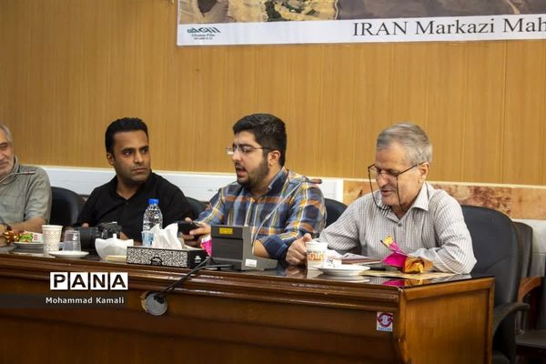 مراسم گرامیداشت روز خبرنگار در محلات