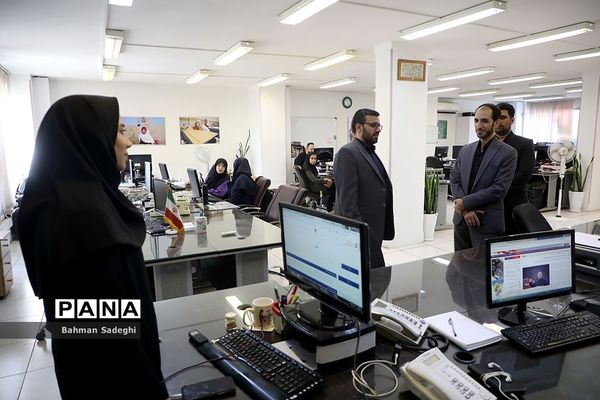 بازدید معاون آموزش متوسطه وزارت آموزش و پرورش از خبرگزاری پانا