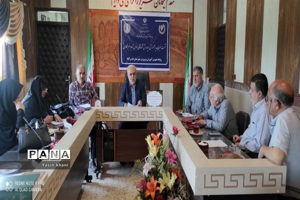 تجلیل از اصحاب رسانه در شهرستان عباس‌آباد