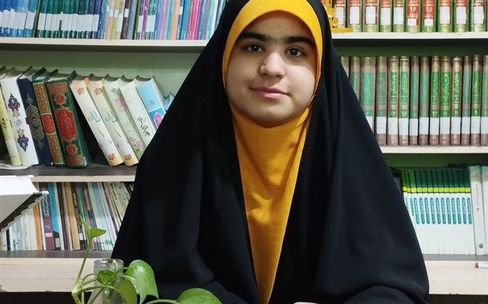 خبرنگاری فقط یک شغل نیست، بلکه حرفه‌ای آمیخته با عشق و تلاش است