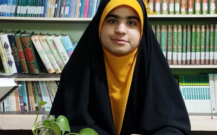 خبرنگاری فقط یک شغل نیست، بلکه حرفه‌ای آمیخته با عشق و تلاش است