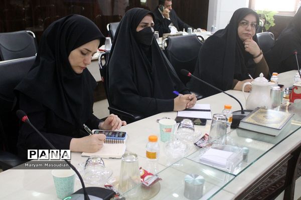 افتتاحیه دوره توانمندسازی شاغلان مدارس غیر‌دولتی در استان بوشهر