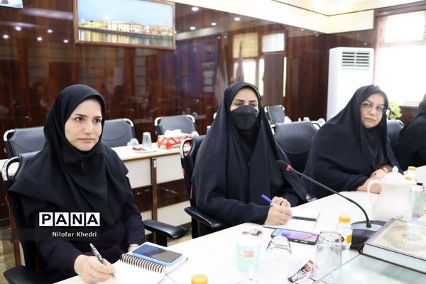 افتتاحیه دوره توانمندسازی شاغلان مدارس غیر‌دولتی در استان بوشهر