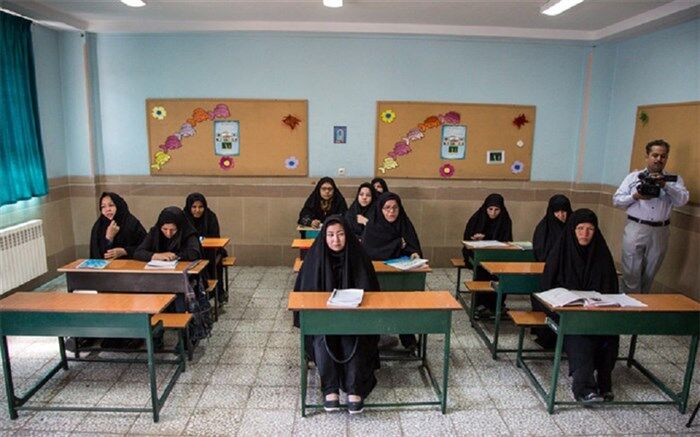 هویت انقلابی، نهضتی و مردمی در نهضت سوادآموزی باید حفظ شود