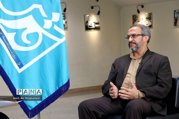 تجلیل مدیرکل آموزش و پرورش خراسان از خبرگزاری‌های استان