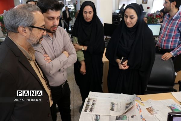 تجلیل مدیرکل آموزش و پرورش خراسان از خبرگزاری‌های استان