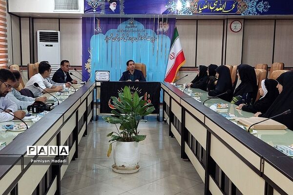 تجلیل از دانش‌آموز خبرنگاران فعال در سطح شهرستان‌شهریار