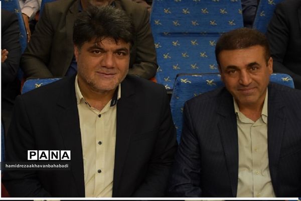 مدیرجدید اداره آموزش و پرورش بهاباد معرفی شد