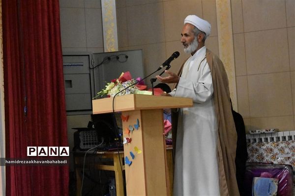 مدیرجدید اداره آموزش و پرورش بهاباد معرفی شد