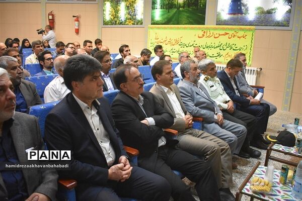 مدیرجدید اداره آموزش و پرورش بهاباد معرفی شد