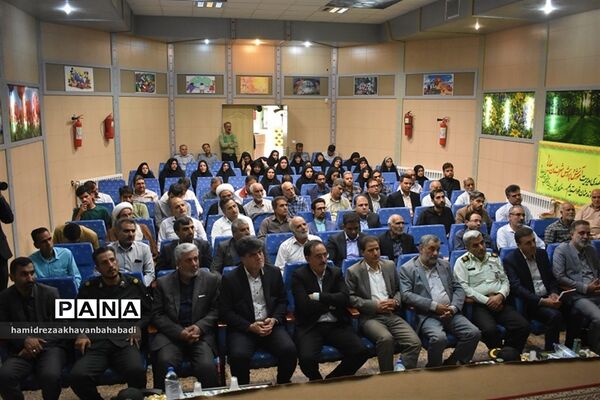 مدیرجدید اداره آموزش و پرورش بهاباد معرفی شد