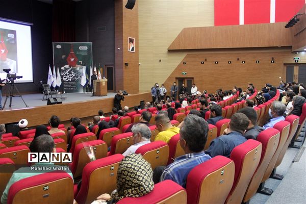 آیین گرامیداشت روز خبرنگار در اراک