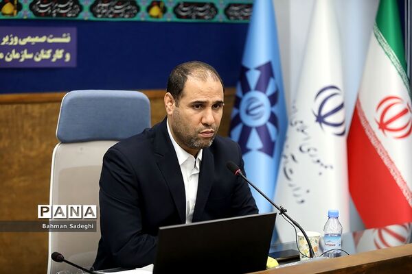 بازدید وزیر آموزش و پرورش از سازمان ملی پرورش استعدادهای درخشان