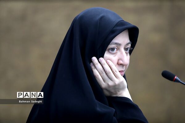 بازدید وزیر آموزش و پرورش از سازمان ملی پرورش استعدادهای درخشان