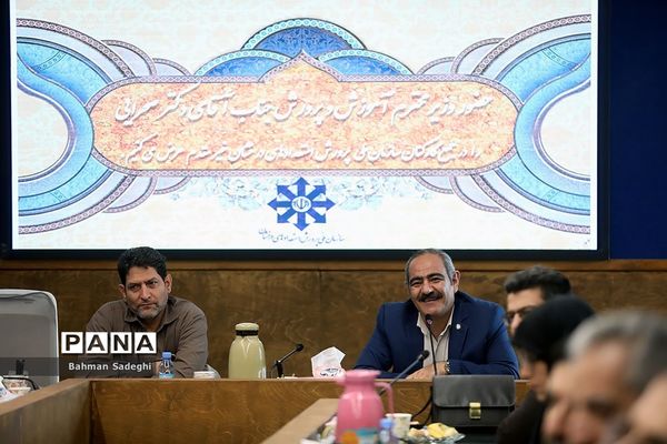 بازدید وزیر آموزش و پرورش از سازمان ملی پرورش استعدادهای درخشان