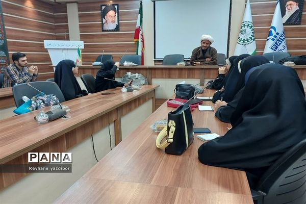 برگزاری جلسه اول دوره نماز و رسانه در سازمان دانش‌آموزی خراسان رضوی