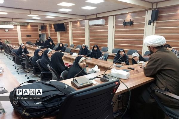 برگزاری جلسه اول دوره نماز و رسانه در سازمان دانش‌آموزی خراسان رضوی