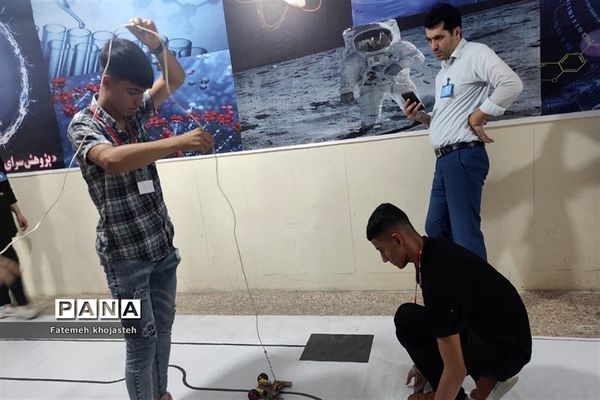 برگزاری دومین دوره مسابقات رباتیک هوش‌مصنوعی در پژوهش‌سرای باقرالعلوم شهرستان‌قرچک