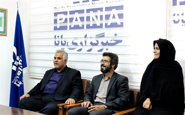 دیدار مدیرکل آموزش و پرورش استان زنجان با دانش‌آموزخبرنگاران پانا/فیلم