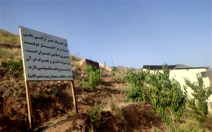رفع تصرف و تخریب ساخت وسازهای غیرمجاز در ۲۲ هکتار از اراضی