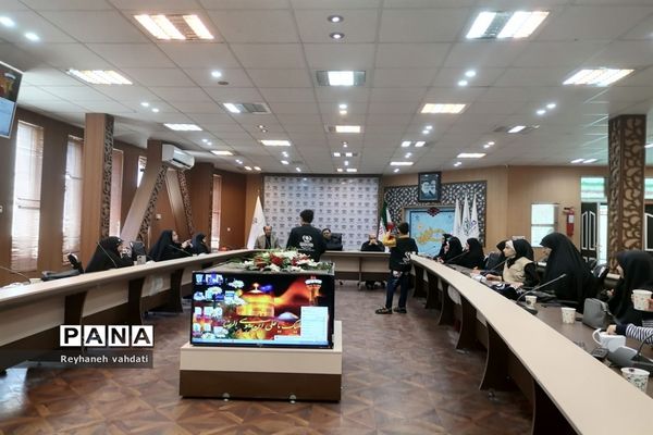 برگزاری مراسم تقدیر از خبرنگاران پانا به مناسبت روز خبرنگار در  کانون فارابی ناحیه۲