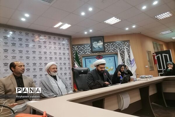 برگزاری مراسم تقدیر از خبرنگاران پانا به مناسبت روز خبرنگار در  کانون فارابی ناحیه۲