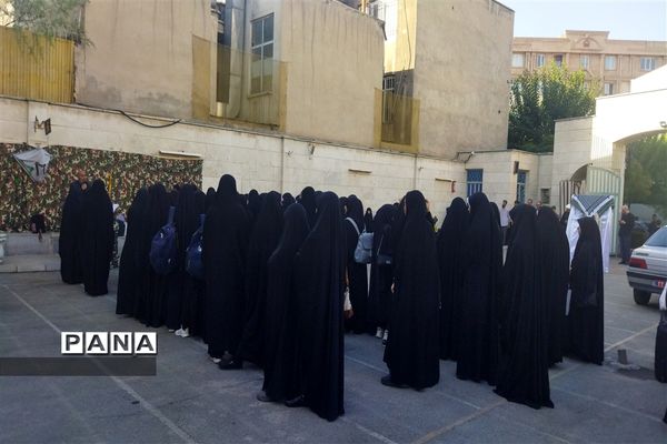 اعزام هشتاد نفر از دانش‌آموزان منطقه 12 به اردوی راهیان نور غرب