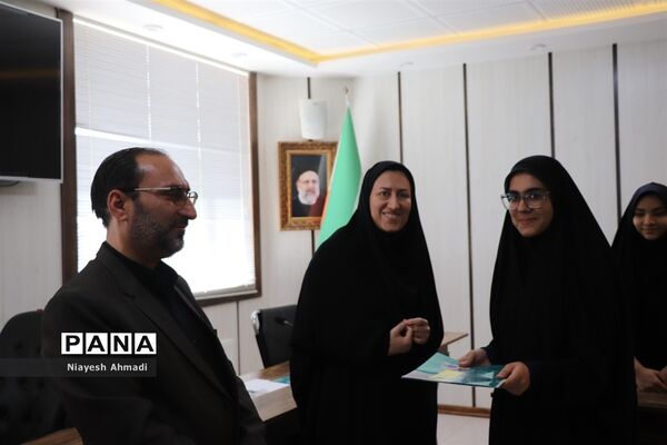 تقدیر از دختران خبرنگار ناحیه سه مشهد