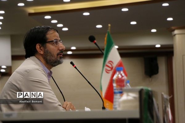 مجمع استانی دومین کنگره معلمان انقلاب اسلامی در قم