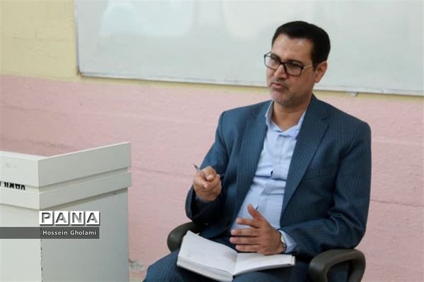 کمیسیون‌های تخصصی کنگره دومین مجمع معلمان انقلاب اسلامی استان بوشهر ( 1 )