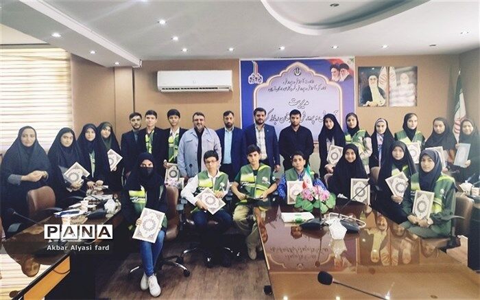 نشست خبری دانش‌آموز خبرنگاران پانا شهرستان رباط‌کریم و شهر جدید پرند با مدیر آموزش و پرورش شهرستان رباط‌کریم