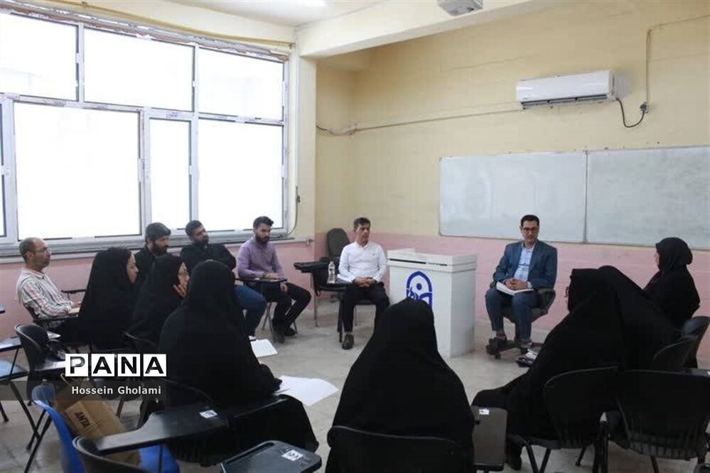 کمیسیون‌های تخصصی کنگره دومین مجمع معلمان انقلاب اسلامی استان بوشهر ( 2 )