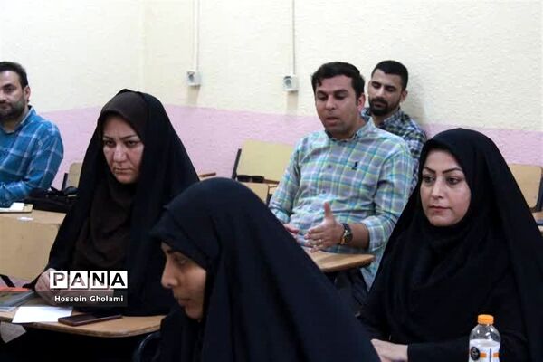 کمیسیون‌های تخصصی کنگره دومین مجمع معلمان انقلاب اسلامی استان بوشهر ( 2 )