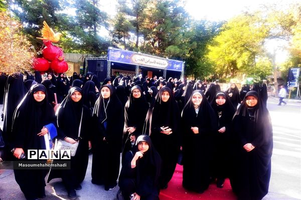 حضور دانش‌آموزان شهر تهران در مسابقات قرآن عترت و نماز دانش‌آموزی سراسر کشور