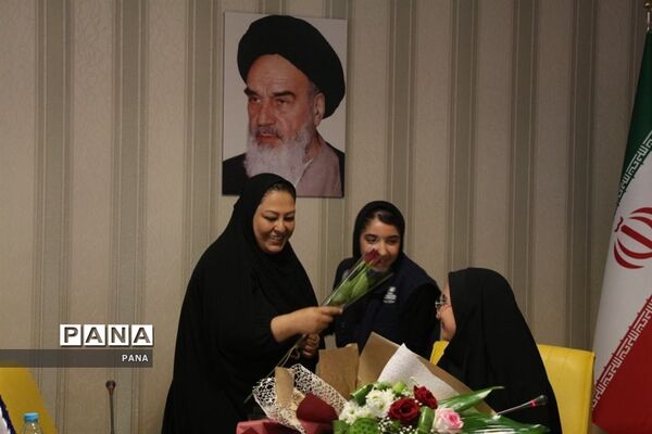 آیین تجلیل از دانش‌آموز خبرنگاران خبرگزاری پانا آذربایجان شرقی