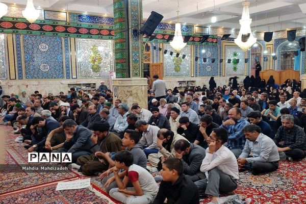 یادواره شهدای مدافع حرم اهل بیت (ع) در کاشمر