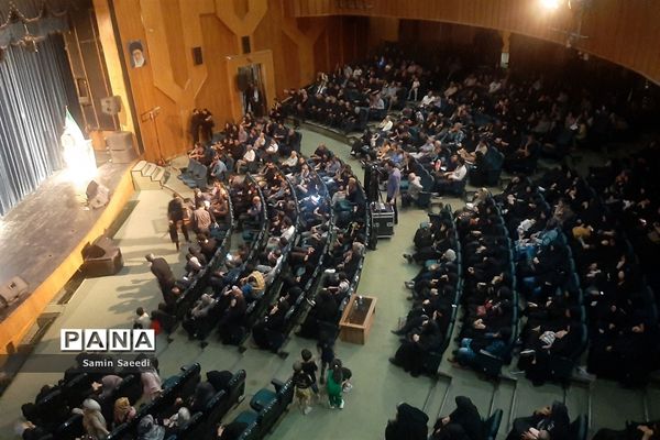 دومین سوگواره ملی آیین‌ها، نواها و آواهای عاشورایی درتالار حافظ شیراز