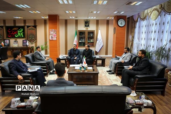 بازدید دبیر شورای اطلاع‌رسانی دولت از فرآیند ارزیابی تکمیلی پذیرفته‌شدگان آزمون استخدامی آموزگاری