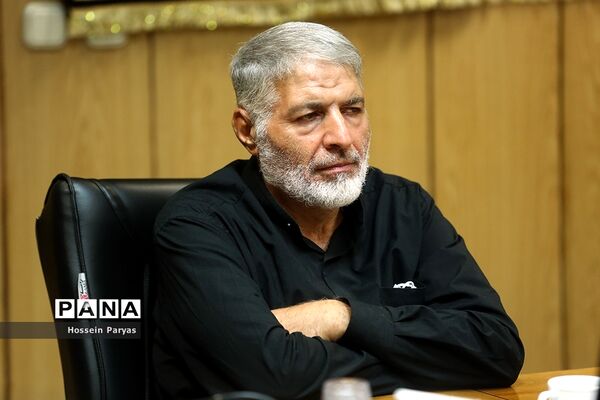 دیدار وزیر آموزش و پرورش با کمیته اجرایی المپیاد فیزیک 2024