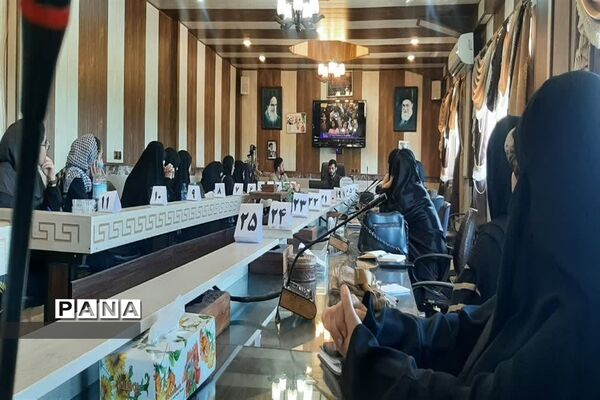 مناظره دانش‌آموزی درآموزش و پرورش شهرستان عباس آباد