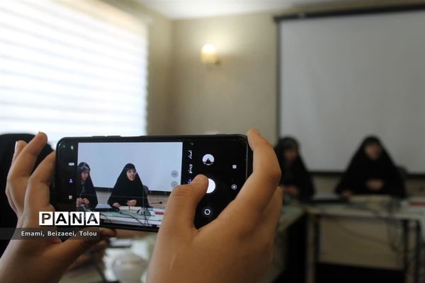 جلسه اول کارگاه مقدماتی تولید محتوا