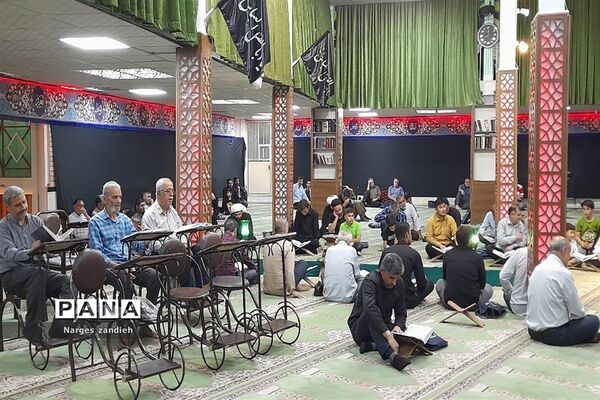 برگزاری جلسات هفتگی قرآن در مسجد جامع امام صادق (ع) ملارد