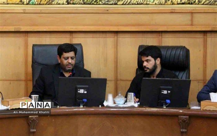 ساختار شبکه فرهنگیان جوان استان فارس، در تحقق تحول بنیادین آموزش و پرورش موثر است