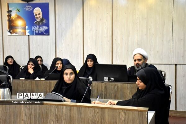 دومین جلسه پایانی دوره کارگاه دانش‌افزایی و ضمن خدمت