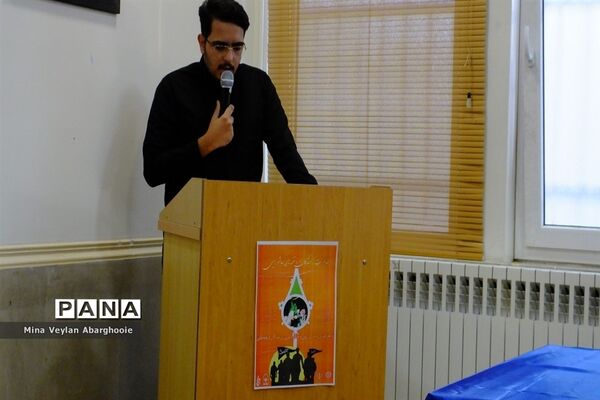 برگزاری مراسم خاطرات رزمندگان و نغمه‌های عاشورایی در شهرستان پیشوا